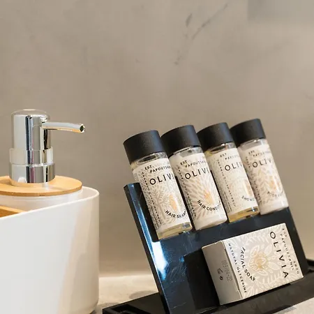 The Cosmopolitan - Urban 3*