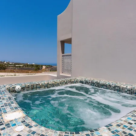 The Cosmopolitan - Urban 3* Karterados (Santorini)
