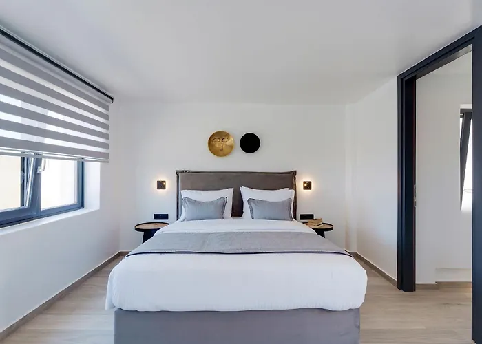 The Cosmopolitan - Urban