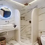 The Cosmopolitan - Urban Aparthotel