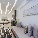The Cosmopolitan - Urban Aparthotel