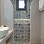 The Cosmopolitan - Urban 3*