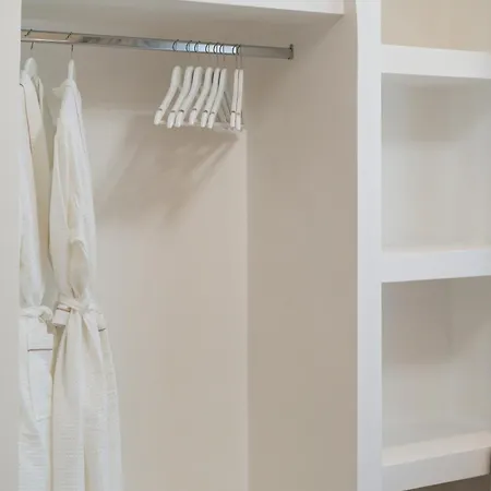 The Cosmopolitan - Urban アパートホテル